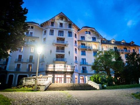 Appart'Hôtel Le Splendid d'Allevard - Camping Isère - Image N°3