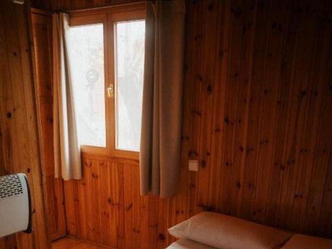 BUNGALOW 2 personnes - Bungalow pas de cuisine lit double