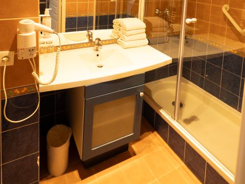 STUDIO 4 personnes - Studio confort 2/4 personnes