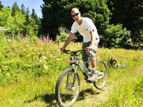 Résidence Les Villages du Bachat - Camping Isère - Image N°11