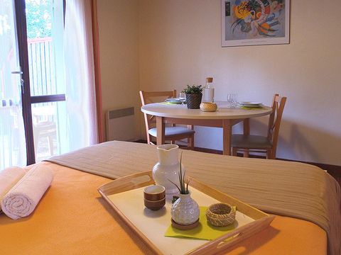 GÎTE 8 personnes - 3 pièces 8 pers