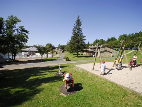 VVF Villages - Les Sucs du Velay - Saint-Julien-Chapteuil - Camping Haute-Loire - Image N°5