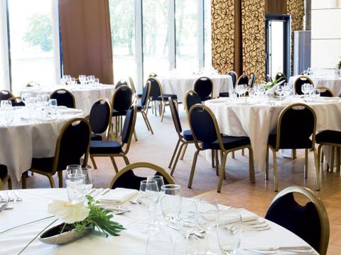 Hôtel & Résidence La Villa du Lac - Camping Ain - Image N°9