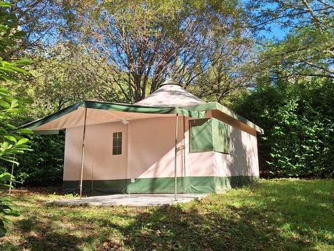 TENTE 4 personnes - Toilé meublé 20m² - 2 chambres - sans sanitaires