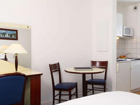 STUDIO 2 personnes - Supérieur avec balcon