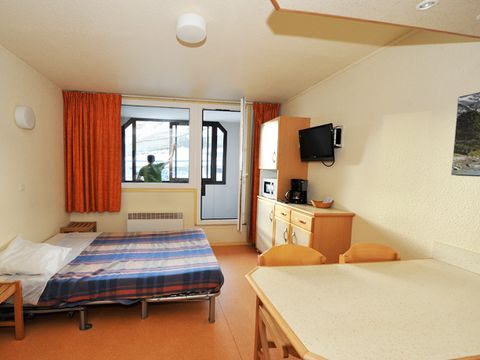 STUDIO 4 personnes - COIN MONTAGNE