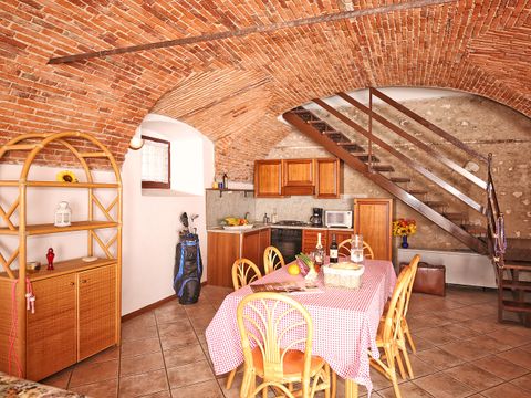 APPARTEMENT 6 personnes - TRILOCALE - rez-de-chaussée/premier étage.