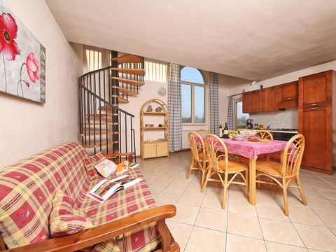 APPARTEMENT 6 personnes - TRILOCALE - rez-de-chaussée/premier étage.