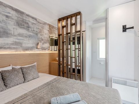 MOBILHOME 8 personnes - TAOS LUXE Jacuzzi 4 CH 8 PERS