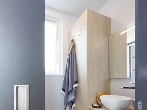 MOBILHOME 8 personnes - TAOS LUXE Jacuzzi 4 CH 8 PERS