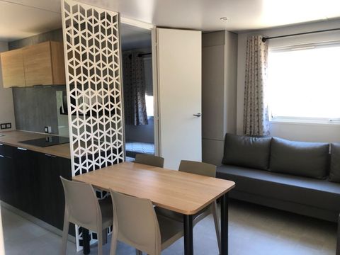 MOBILHOME 4 personnes - PRIVILEGE 2 CH 4 PERS