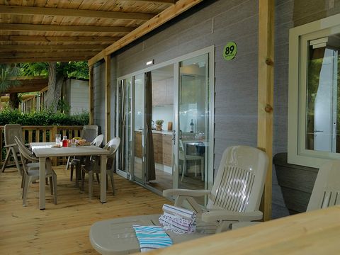 MOBILHOME 5 personnes - hu Stay Smart	Bungalow Superior