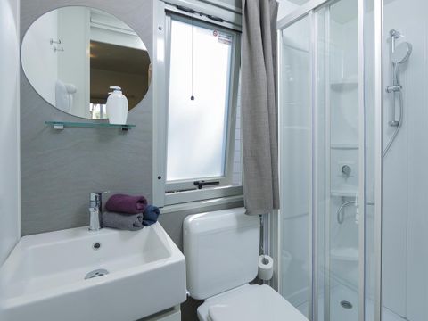 MOBILHOME 5 personnes - hu Stay Smart	Bungalow Superior