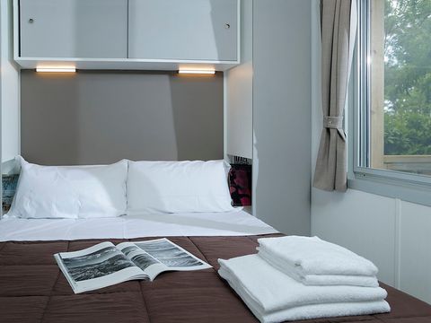 MOBILHOME 5 personnes - hu Stay Smart	Bungalow Superior