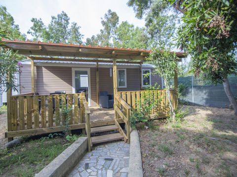 MOBILHOME 4 personnes - SUPÉRIEUR zone centrale