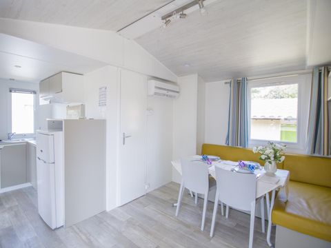 MOBILHOME 4 personnes - DELUXE deuxième rangée