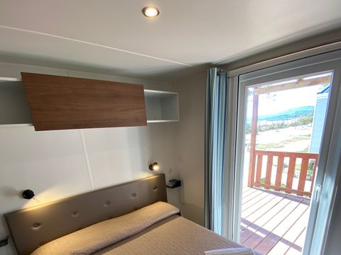 MOBILHOME 4 personnes - Deluxe 1st Raw Single Bathroom