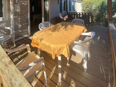 MOBILHOME 4 personnes - Superior (Seaside area - bathroom french style)