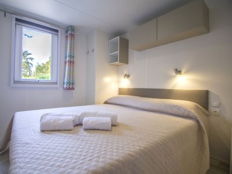 MOBILHOME 6 personnes - Deluxe