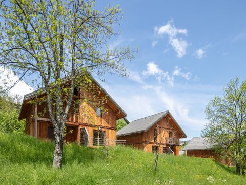 Résidence Les Gentianes Vacancéole - Camping Isère