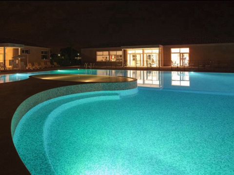 Residence Les Demeures du Ventoux - Camping Vaucluse - Image N°3