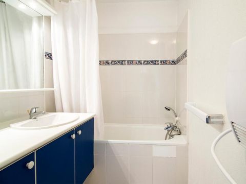 APPARTEMENT 4 personnes - 2P/4 PMR