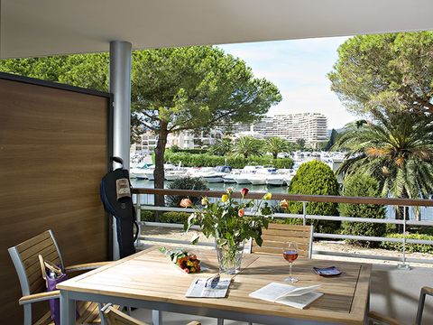 APPARTEMENT 6 personnes - PMR 53 m² avec terrasse