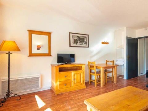 Résidence L'Edelweiss - Vacancéole - Camping Isère - Image N°4