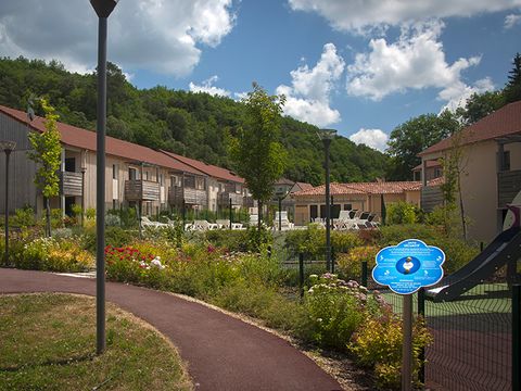 Résidence Le Clos du Rocher - Camping Dordogne - Image N°6