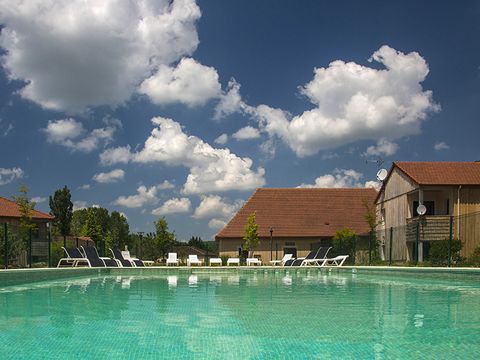 Résidence Le Clos du Rocher - Camping Dordogne - Image N°2