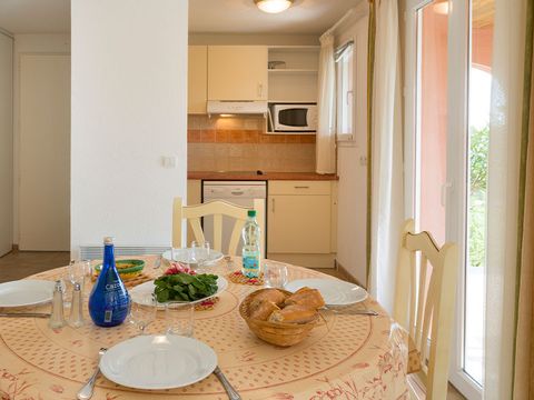VILLA 10 personnes - 5 pièces 10 personnes avec piscine privée