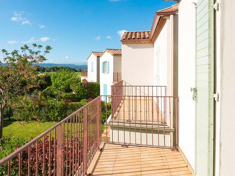 MAISON 8 personnes - 4 pièces 8 personnes