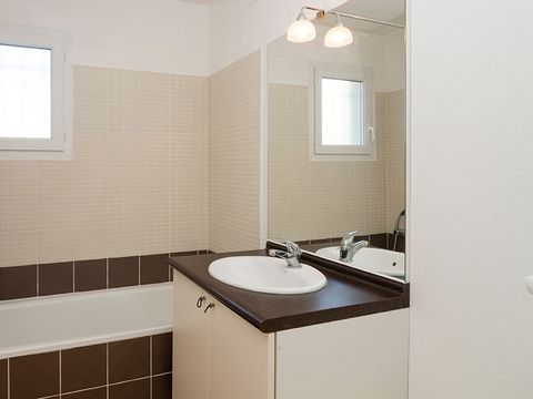 VILLA 8 personnes - 4 pièces 8 personnes avec piscine privée