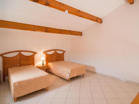 APPARTEMENT 8 personnes - CABINE ET MEZZANINE 8 PERS - VUE MER