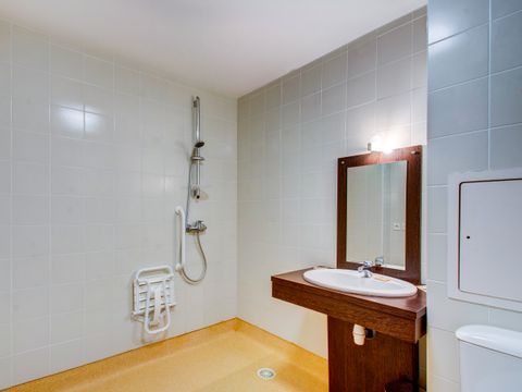 STUDIO 2 personnes - 2 personnes - PMR