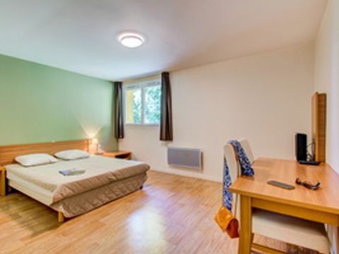 STUDIO 2 personnes - 2 personnes - PMR