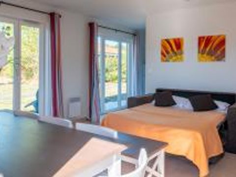 MAISON 8 personnes - 4 PIECES