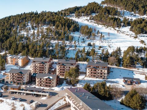 Résidence Les Chalets de l'Isard - Camping Pyrénées-Orientales - Image N°2