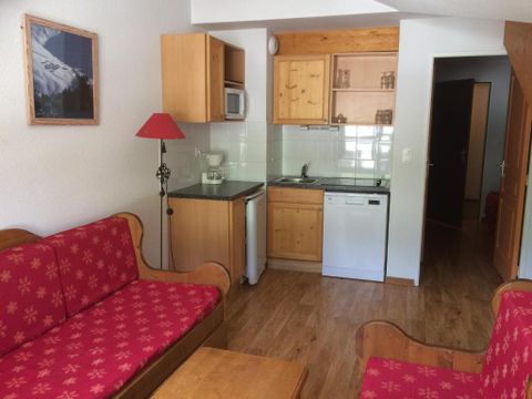 STUDIO 4 personnes - 2 enfant et 2 adultes