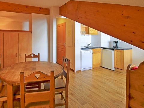 STUDIO 4 personnes - 2 enfant et 2 adultes