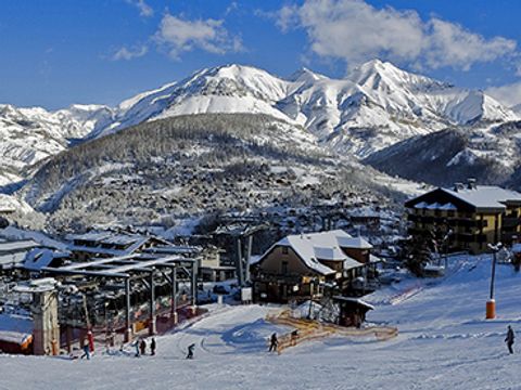 Résidence Central Park - Camping Alpes-de-Haute-Provence - Image N°2