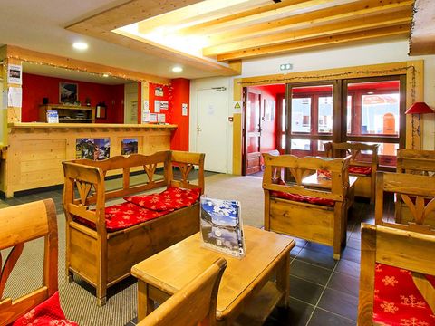 Résidence Central Park - Camping Alpes-de-Haute-Provence - Image N°2