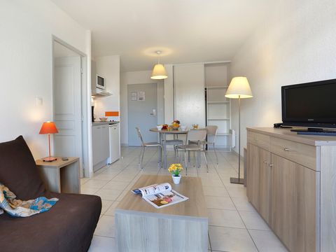 APPARTEMENT 4 personnes - Appartement 2 pièces 4 personnes climatisé vue Piscine