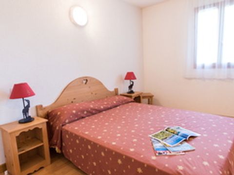 STUDIO 4 personnes -  avec coin nuit 4 personnes supérieur