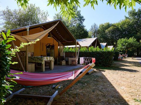 TENTE TOILE ET BOIS 6 personnes - Nomade