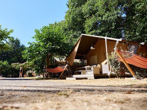 TENTE TOILE ET BOIS 6 personnes - Nomade