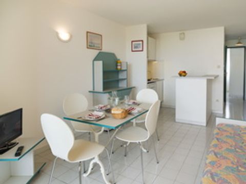 APPARTEMENT 6 personnes - 2 pièces avec coin nuit 6 personnes