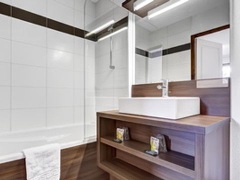 APPARTEMENT 4 personnes - LOCATIF 2 PIECES STANDARD