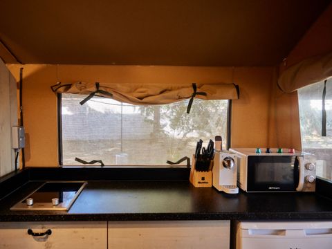 TENTE TOILE ET BOIS 4 personnes - Glamping Safari Mistral