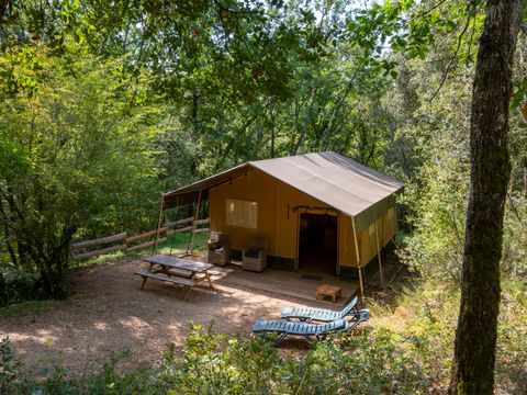 Tente en toile et en bois 5 personnes - Tente Lodge COMBARELLES 35m² sans sanitaire 5 pers